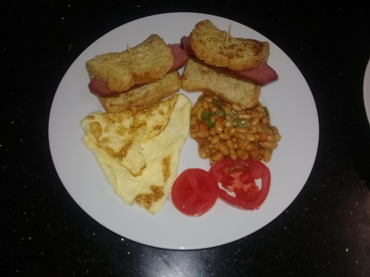 Upper Room Guest House Francistown Eksteriør billede